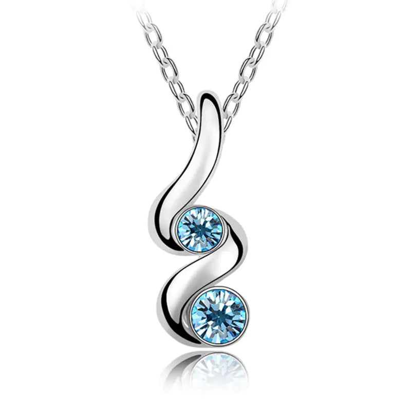 Snake-Shaped Oval Earrings and Necklace Set with Crystals